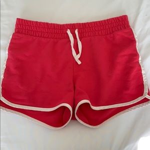 Reddish pinkish gap shorts